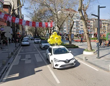 Cadde ortasında balon aktivasyonu
